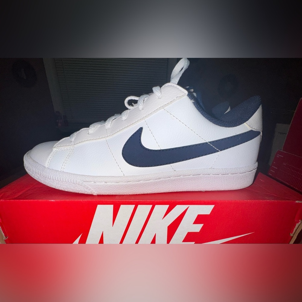 Nike Classic White and Black Sneakers